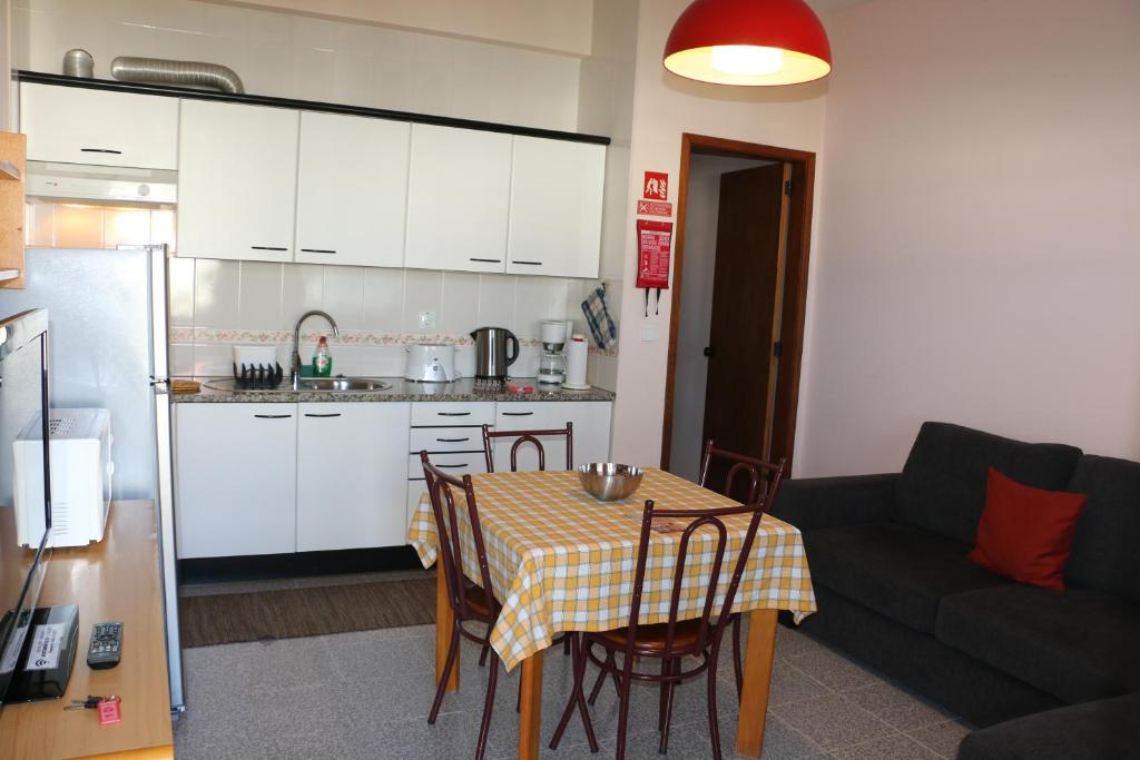 Apartamentos São João room 4
